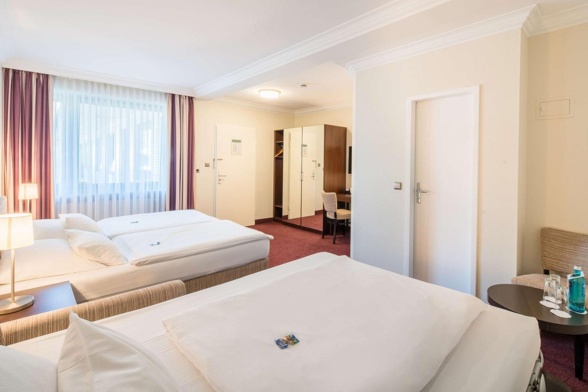 Best Western Hotel Hamburg International Екстер'єр фото